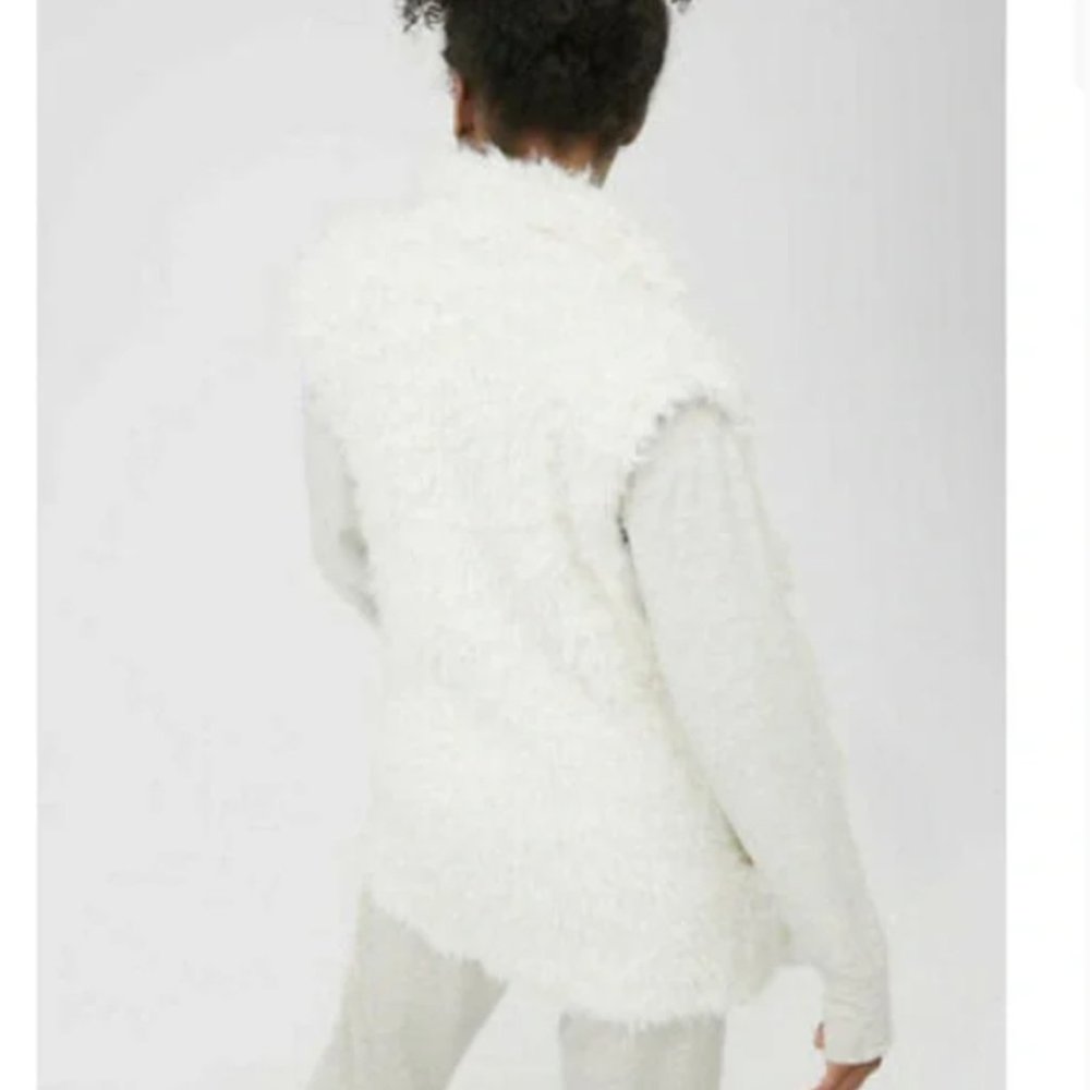 Offline Aerie NEW Sherpa Fluffy Cozy Teddy Vest Small Oversized - Picture 3 of 6